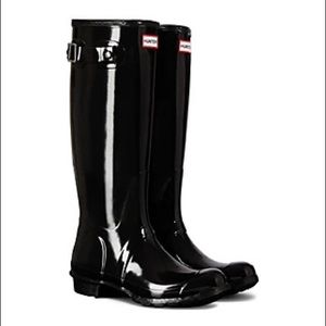 LIKE NEW Hunter Glossy Black Knee-High Rain Boots